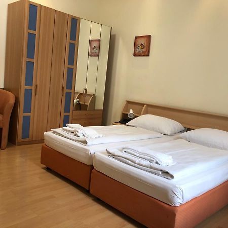 Pension Vera Bécs Kültér fotó